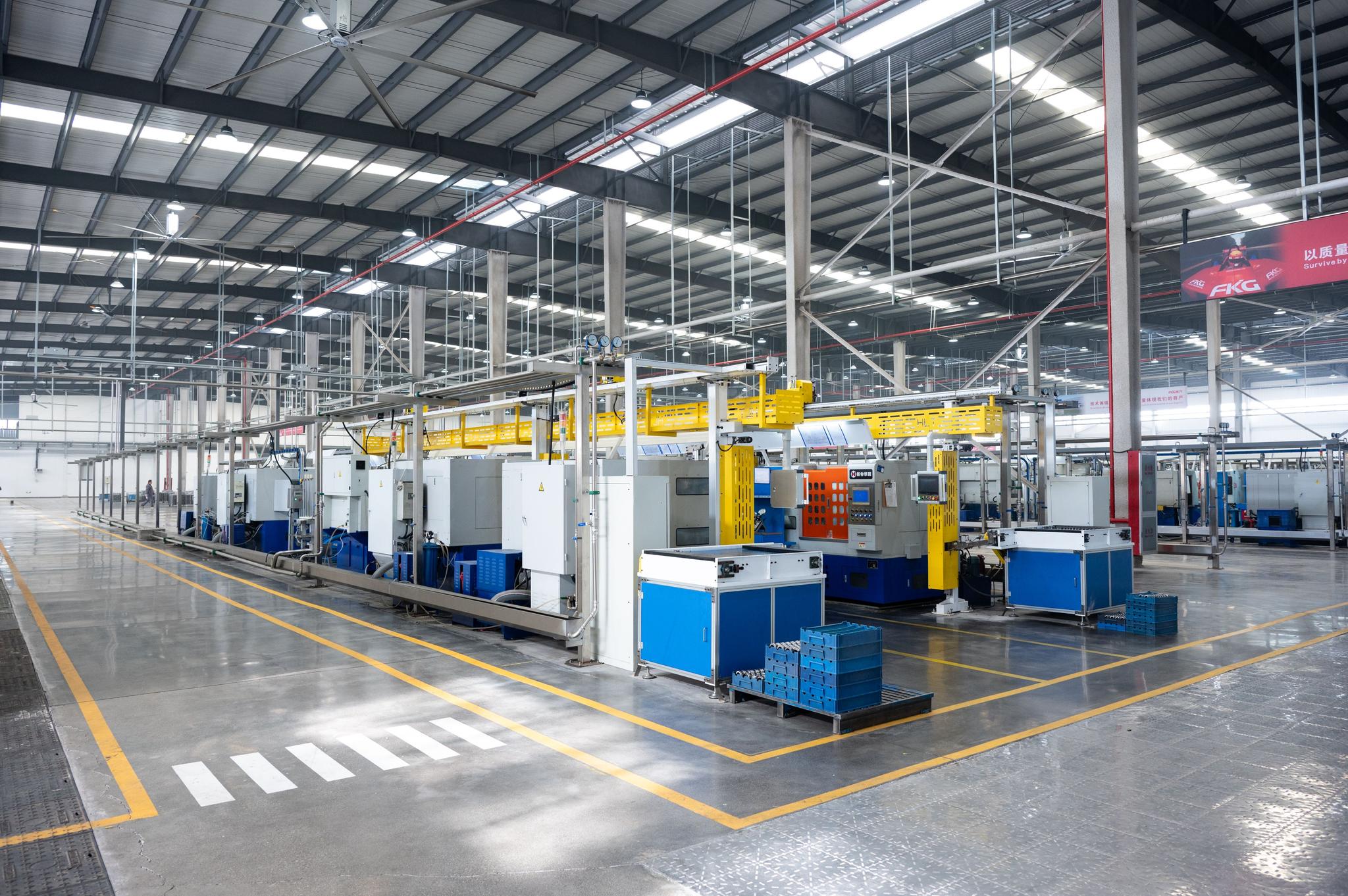 different types of products, widely used in commercial vehicles, buses, heavy trucks, and various other models.